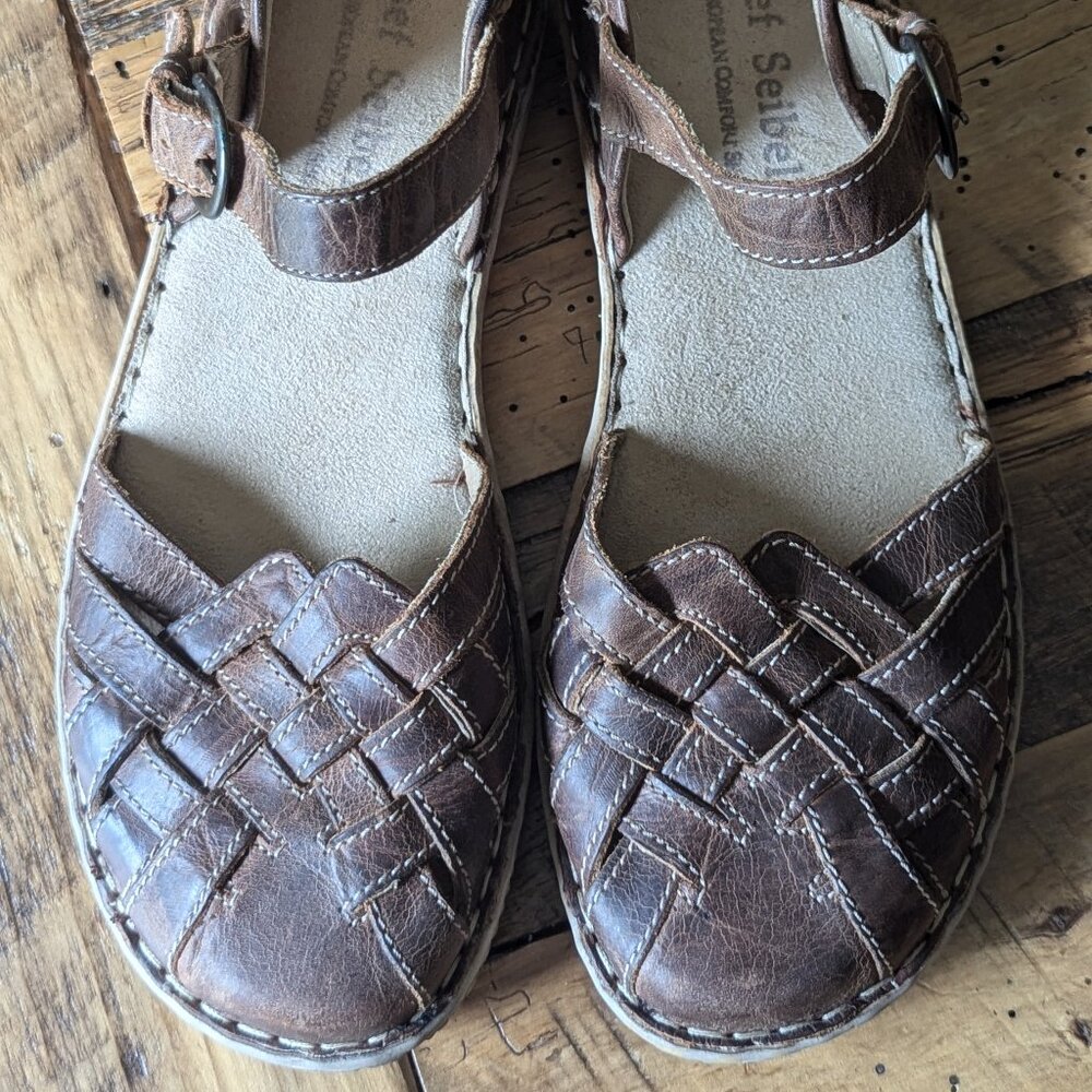 Josef Seibel flats